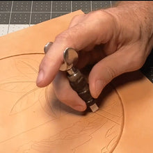 Beach Pictorial Carving with Jim Linnell