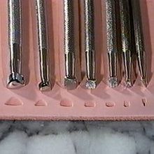 Introduction to Figure Carving by George Hurst