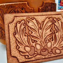 Carving Ken Griffin's Oak Leaves with Jim Linnell