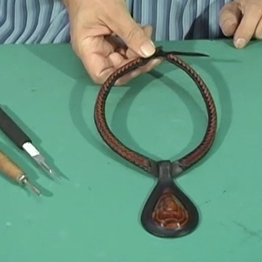 Making Leather Jewelry with René Berends