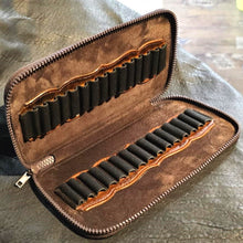 Making A Leather Tool Carrier with Jürgen Volbach