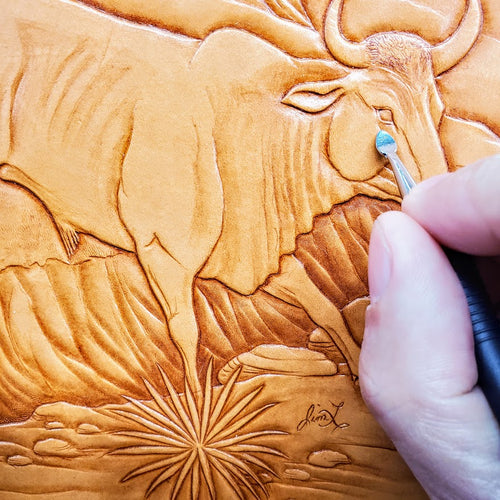Texas Style Carving Workshop with Jim Linnell – Elktracks Studio