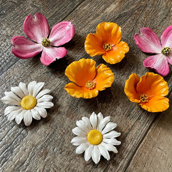 SimpleLeatherFlowersbyAnnieLib